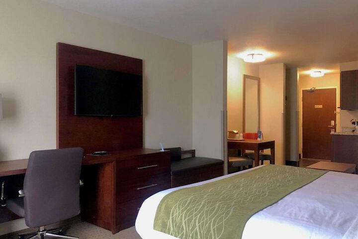 Comfort Inn & Suites Custer - Crazy Horse Area