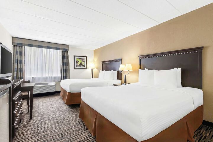 Best Western Hazlet Inn