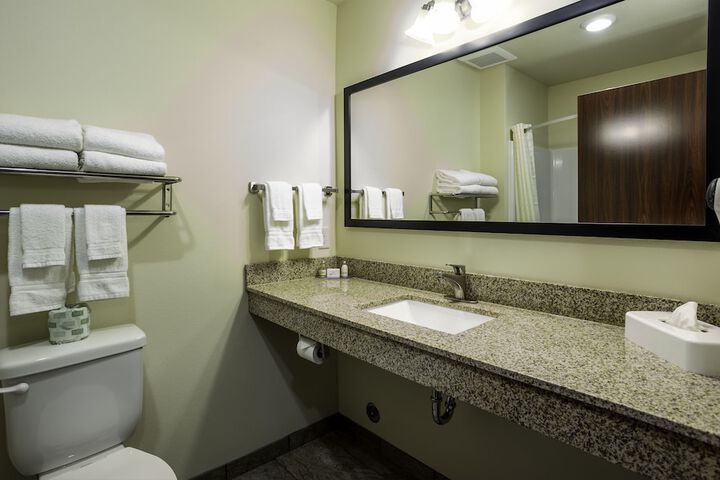 Cobblestone Inn & Suites - Brookville