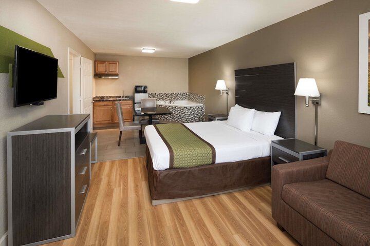 Room 21 of 41