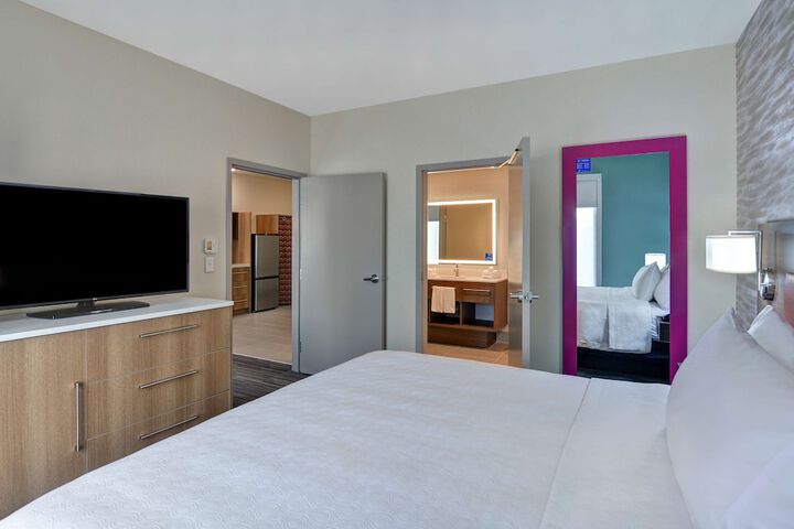 Room 14 of 47
