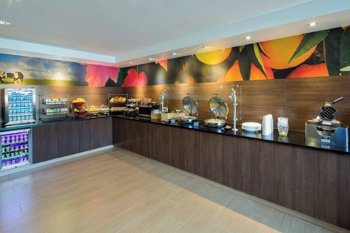 Breakfast/Coffee Service 17 of 21