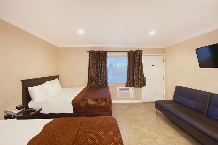 Nite Inn - Walking Distance to Universal Studios Hollywood
