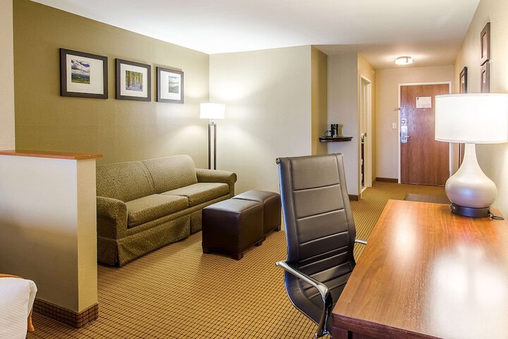 Room 22 of 28