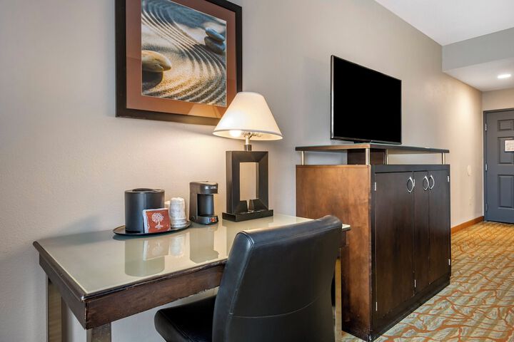 Room 15 of 30
