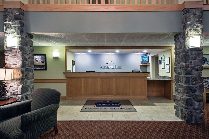 Hotel Interior 10 of 61