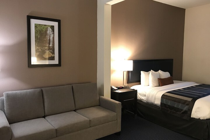 Room 13 of 41