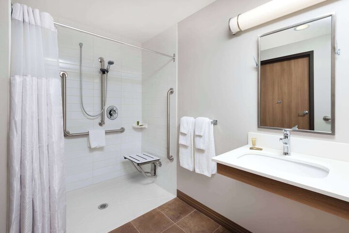 Room 20 of 25