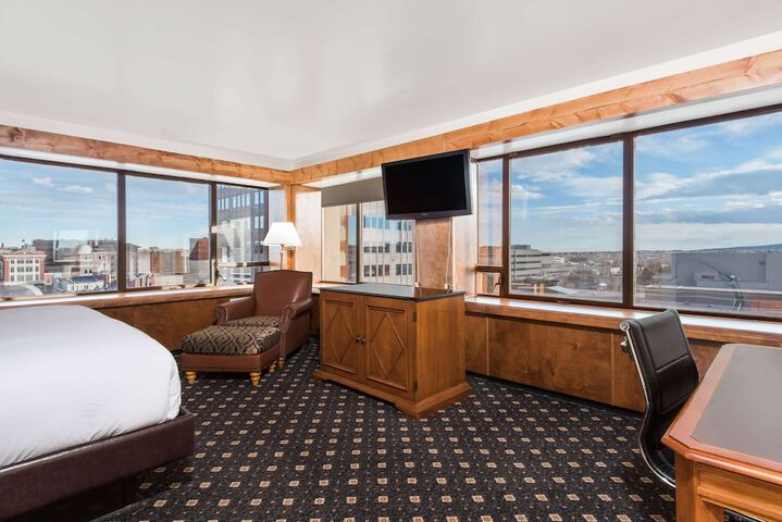 The Antlers a Wyndham Hotel