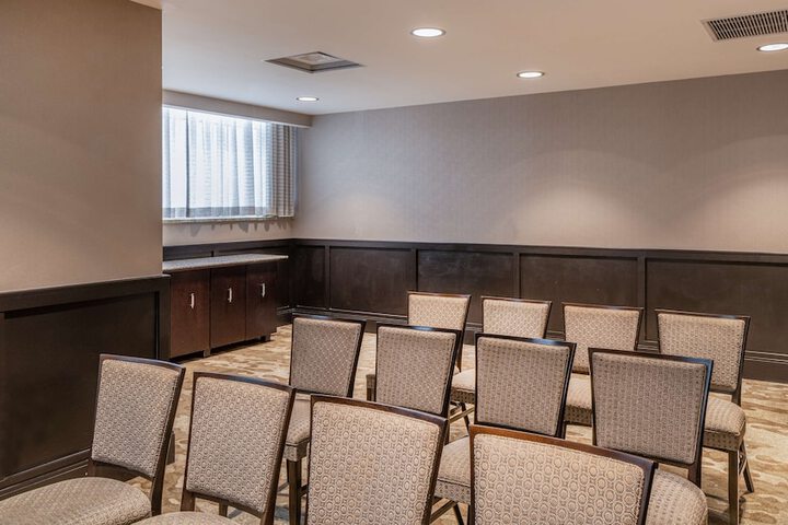 Hilton Columbus / Polaris
