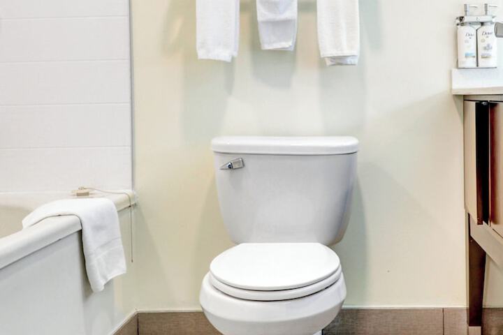 Holiday Inn Piscataway Somerset by IHG