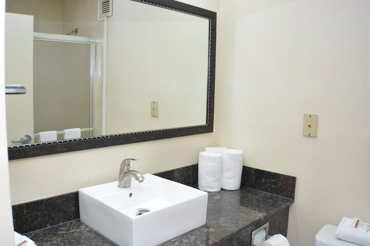 Room 13 of 20
