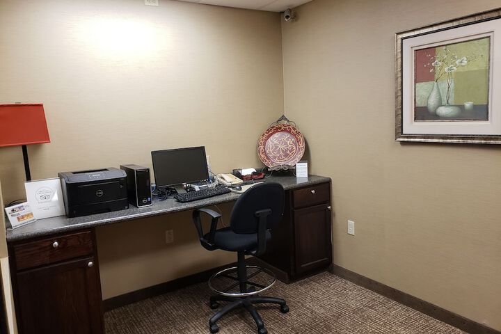 Business Center 37 of 38
