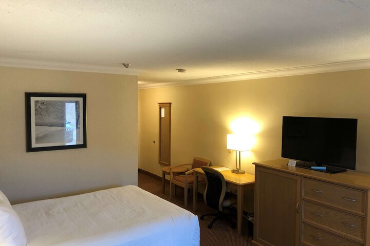 Best Western Plus Cobourg Inn & Convention Centre