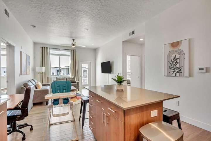 C406 at the Heights by CDH