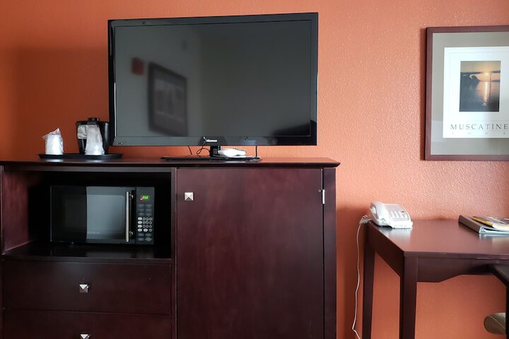 Room 38 of 46