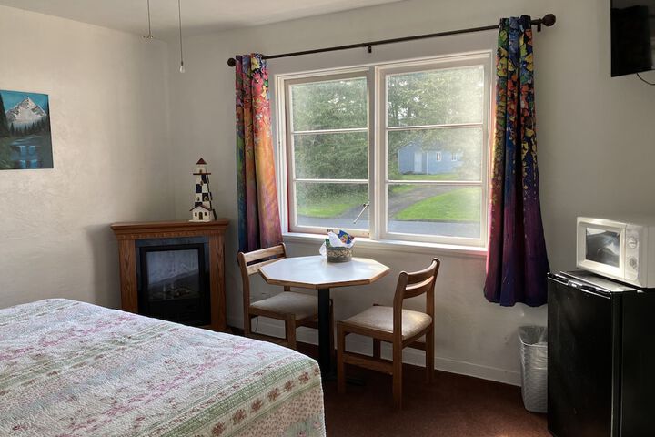 Room 63 of 78