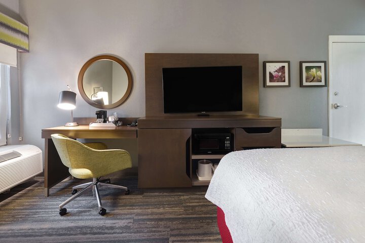 Room 20 of 39