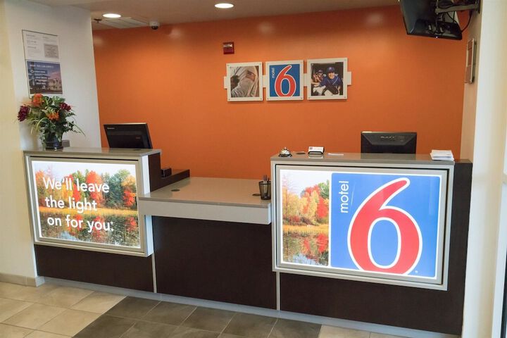 Motel 6 Pottstown PA