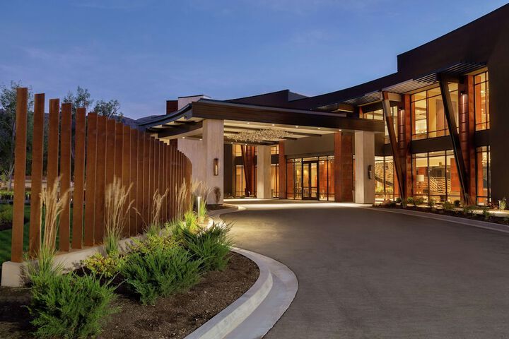 Hoodoo Moab Curio Collection by Hilton