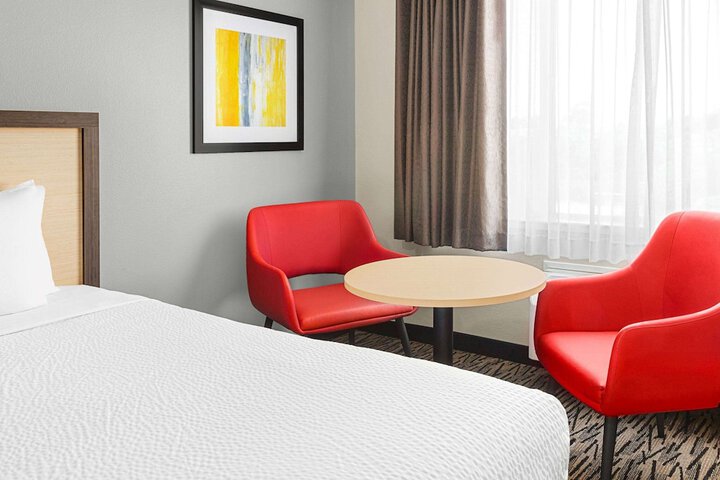 Room 21 of 35