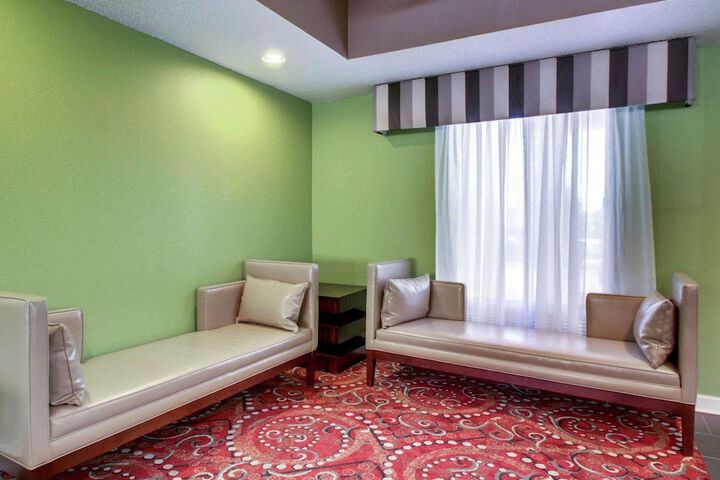 Hotel Interior 19 of 64