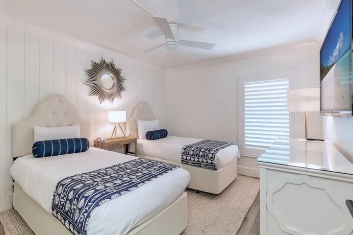 Beach Villas