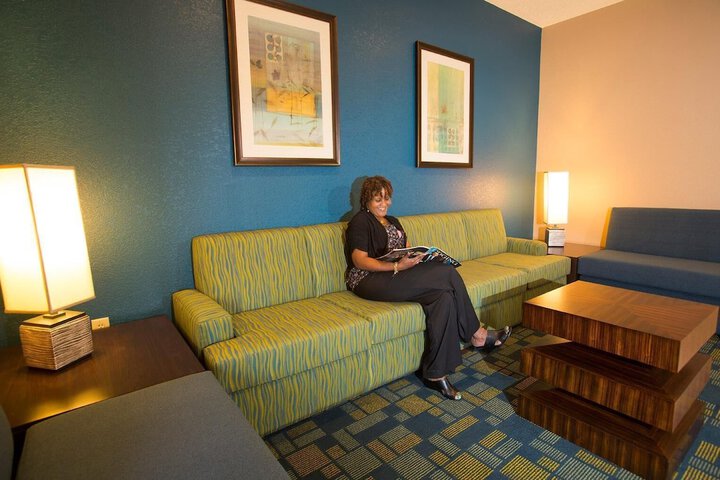 Hotel Interior 8 of 60