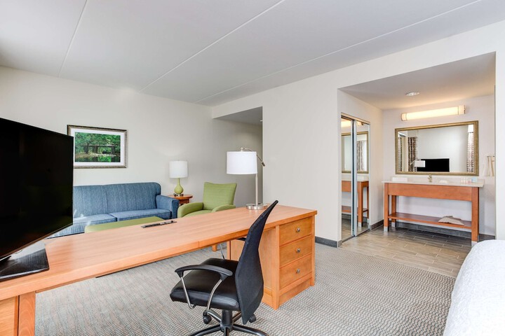 Room 14 of 19