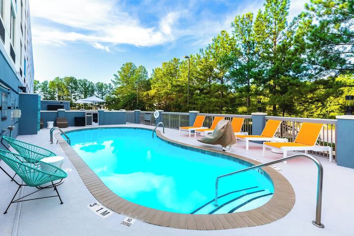Pool 2 of 39
