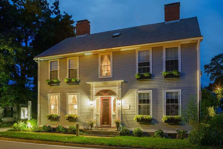 Sally Webster Inn