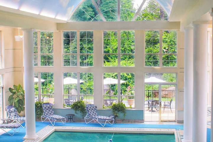 Pool 10 of 142