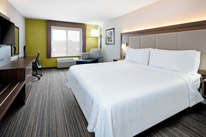 Room 49 of 74