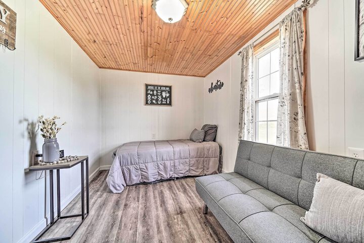 Updated Beattyville Ranch-style Home w / Yard!