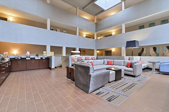 Hotel Interior 11 of 51