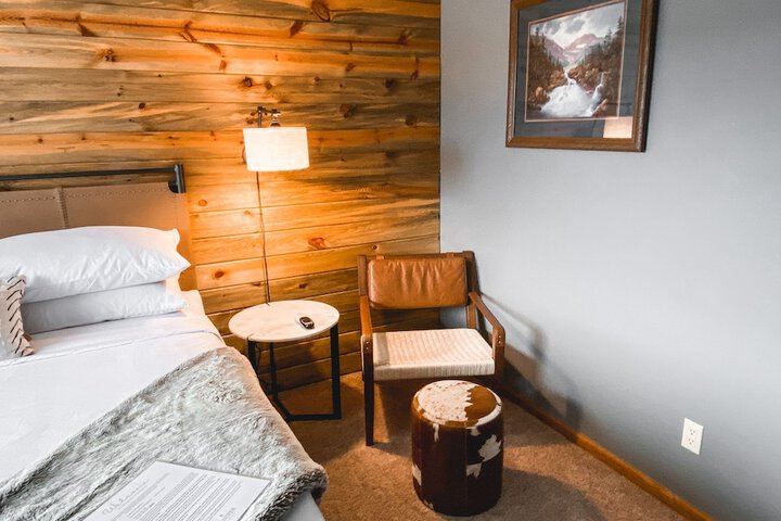 Room 32 of 111