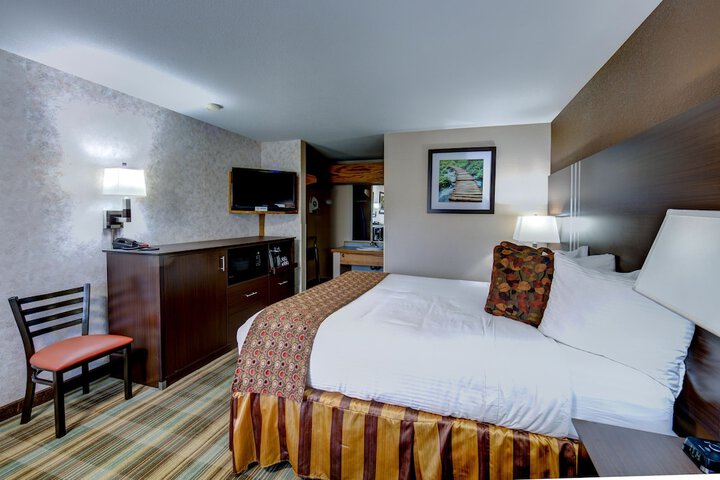 Room 10 of 27