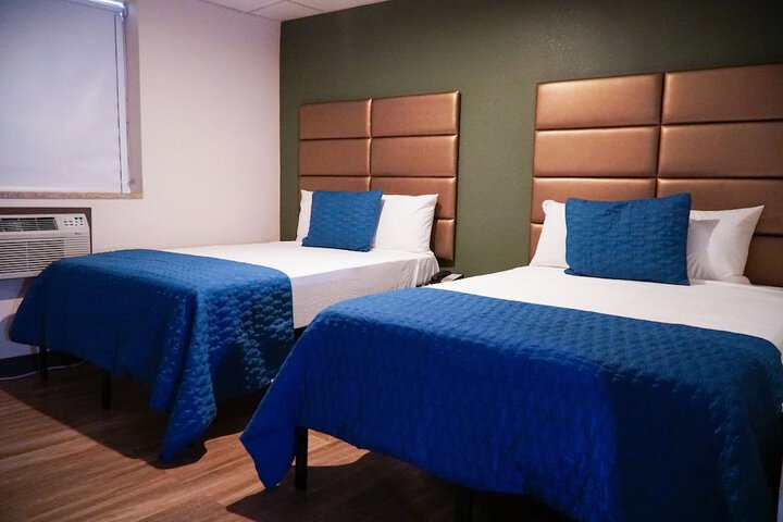 Room 16 of 27