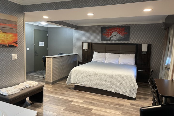 Room 27 of 57