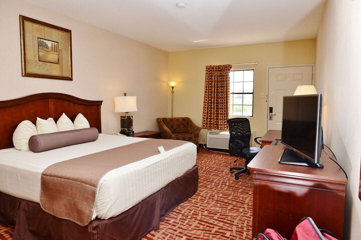 Room 13 of 22