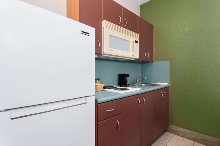 Room 14 of 29