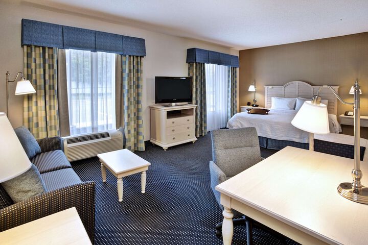 Room 34 of 42