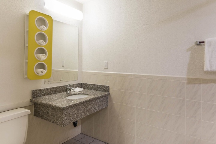 Motel 6 Concord CA