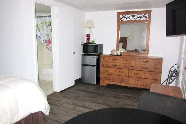 Room 38 of 51