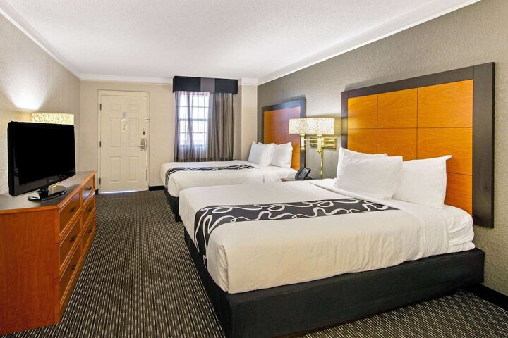 Room 21 of 29