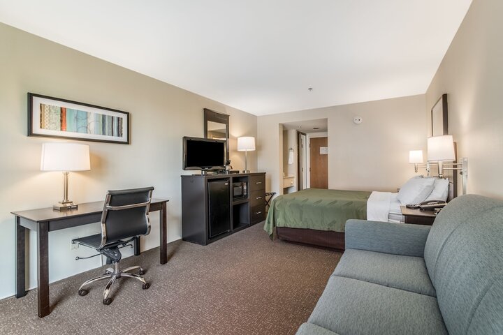 Room 13 of 29