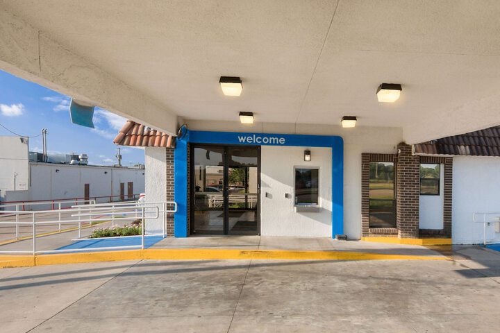 Motel 6 Duncanville TX - Dallas