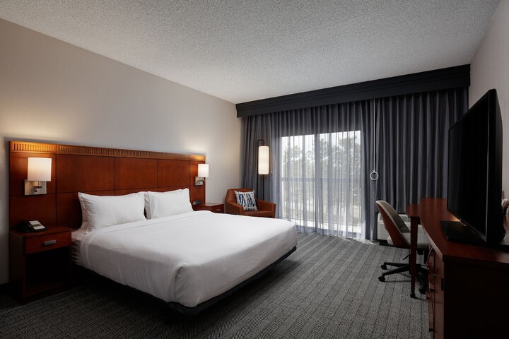 Room 20 of 40