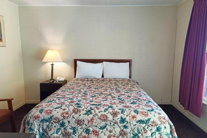 Triangle Motel by OYO Mexia Texas
