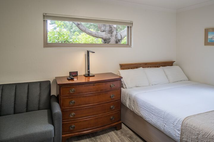 Room 40 of 127